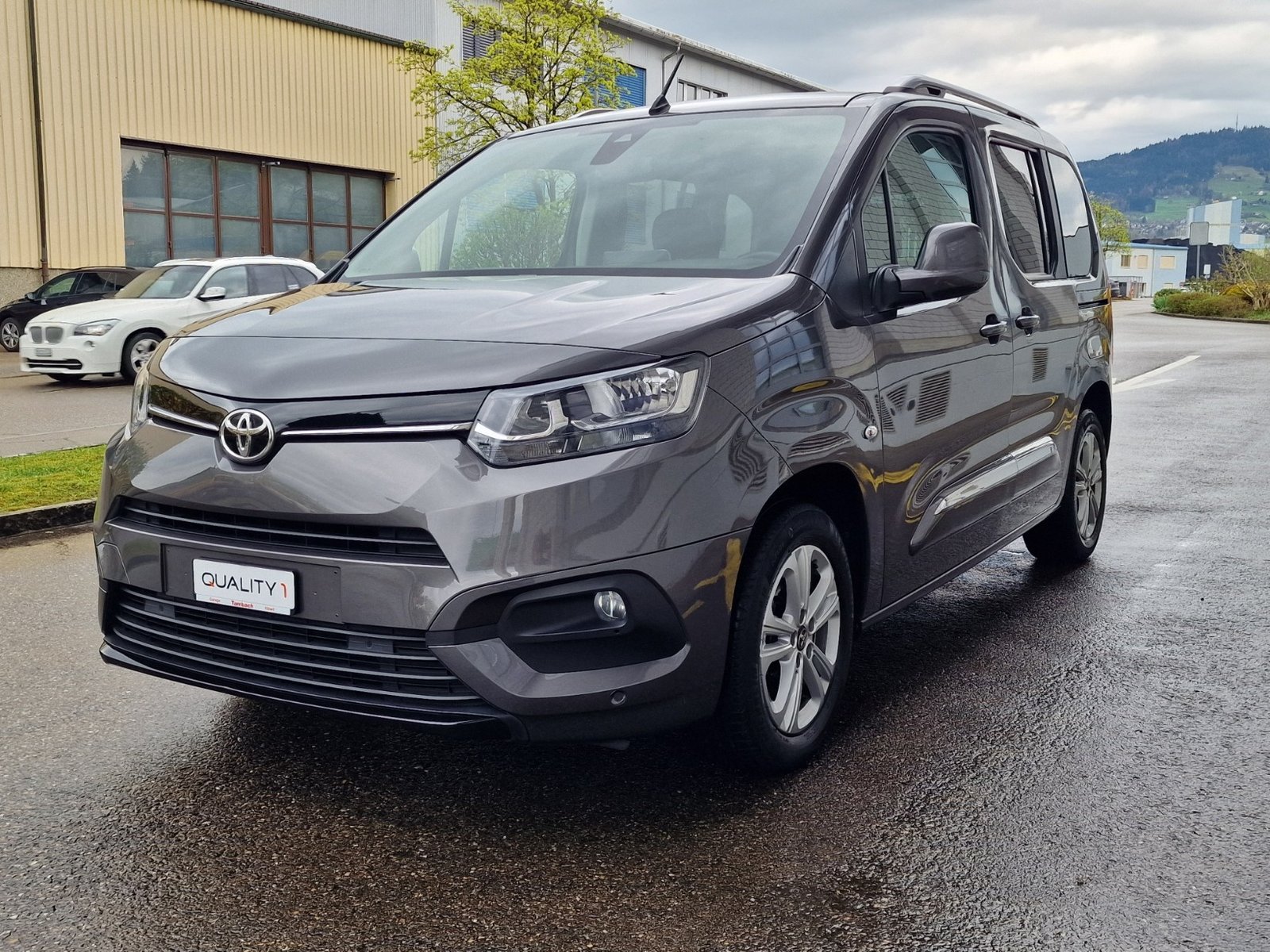 TOYOTA Proace City Verso 1.2, Essence, Occasion / Utilisé, Manuelle - 2