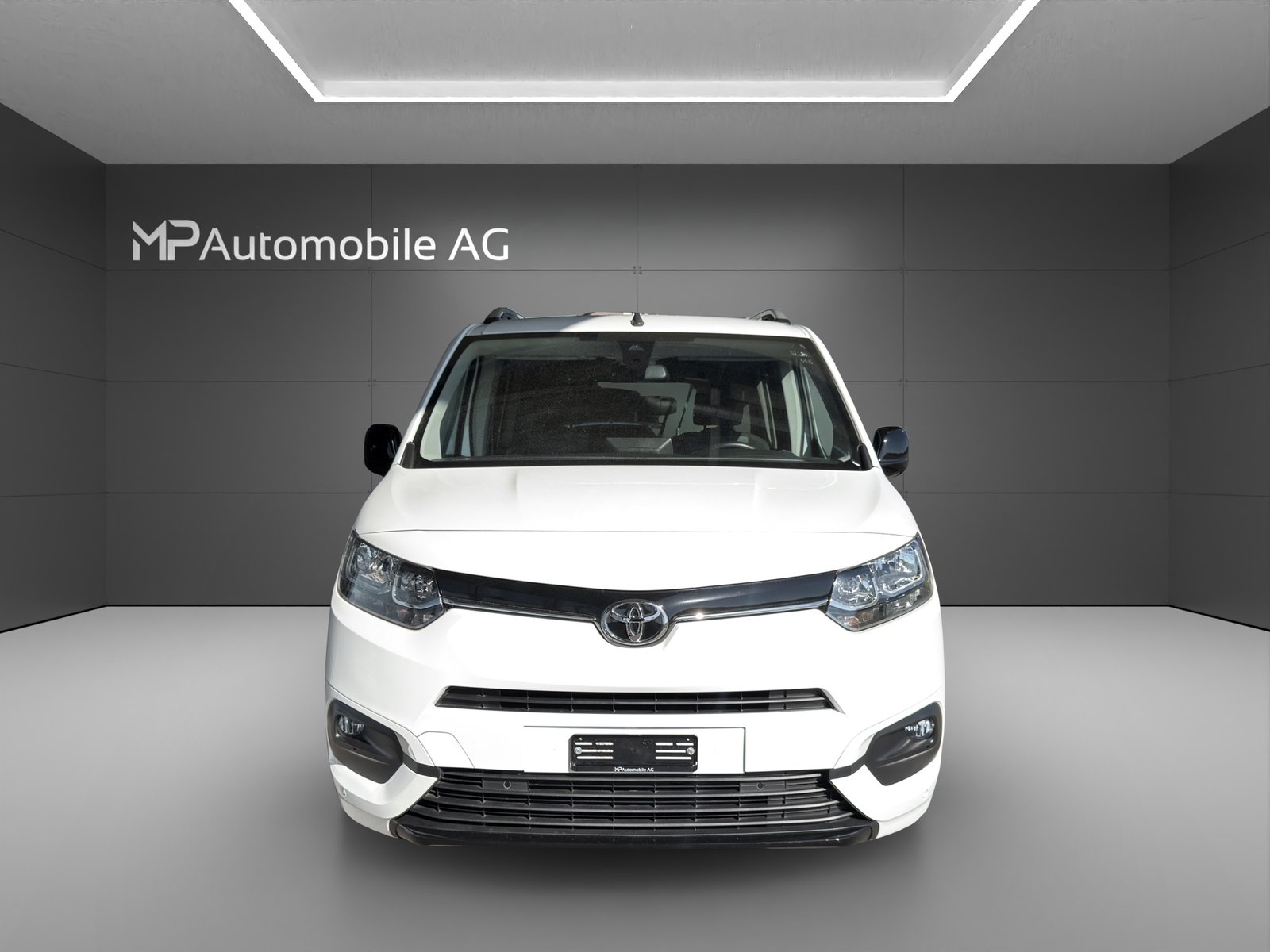 TOYOTA Proace City Verso 1.2 Trend Medium Automatik, Essence, Occasion / Utilisé, Automatique - 2