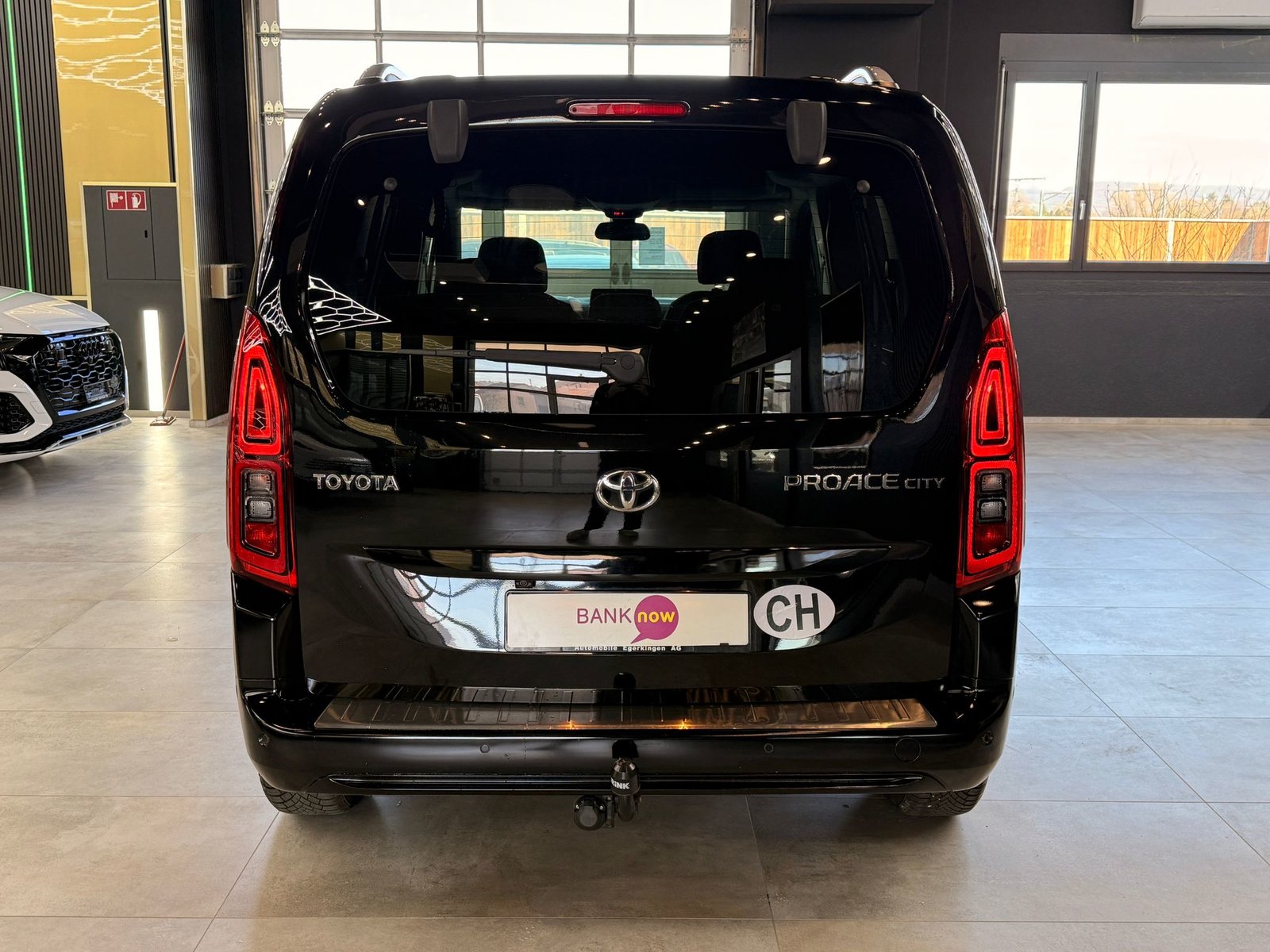 TOYOTA Proace City Verso 1.5 Style Medium Automatik, Diesel, Occasion / Utilisé, Automatique - 6