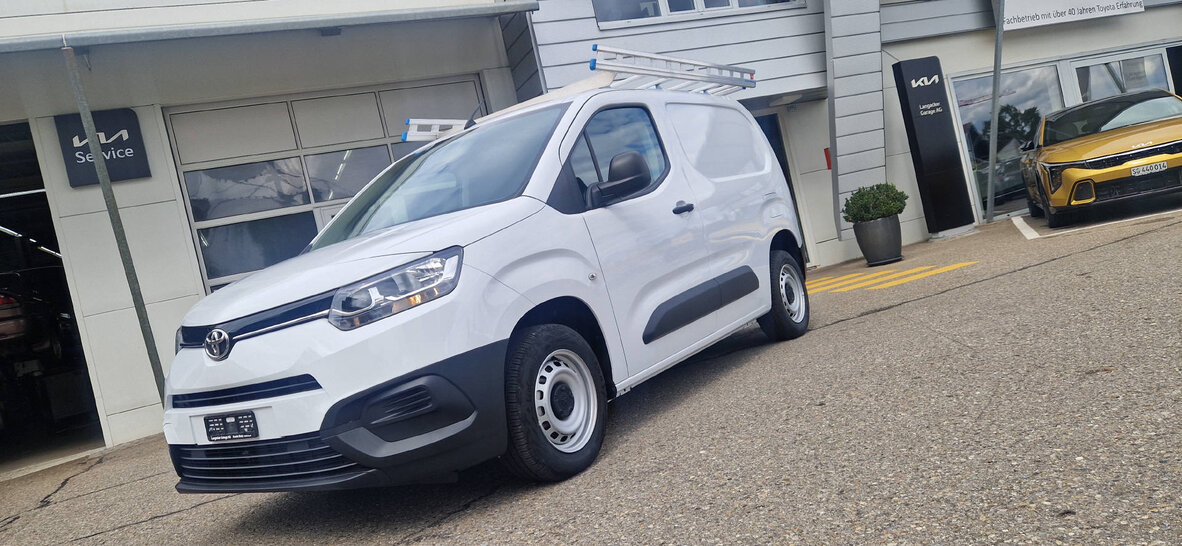 TOYOTA PROACE CITY