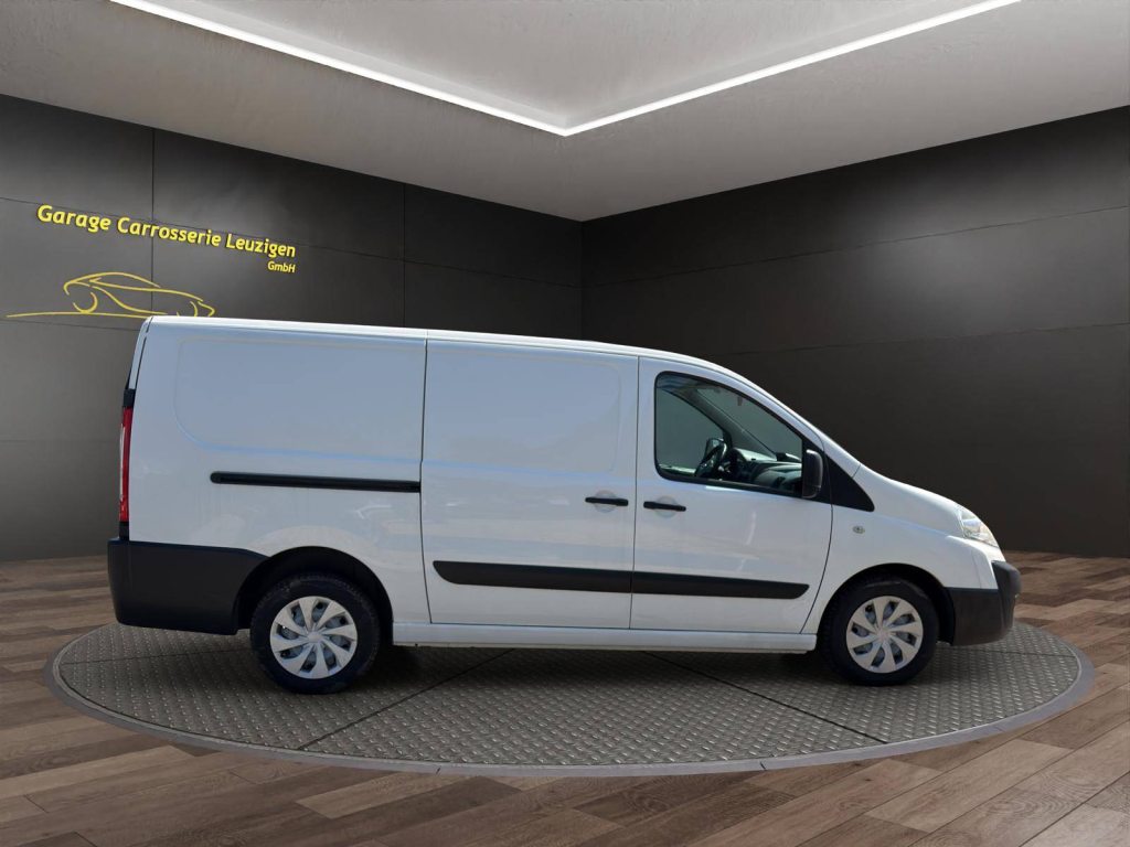 TOYOTA PROACE 2.0 D Terra, Diesel, Occasioni / Usate, Manuale - 6