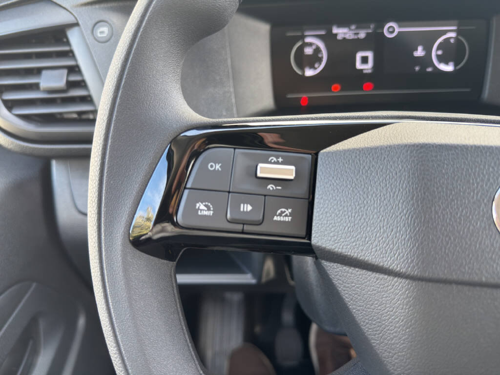 TOYOTA PROACE Van L1 1.5 D Active, Diesel, Véhicule neuf pré-immatriculé, Manuelle - 6