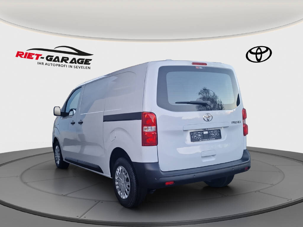 TOYOTA PROACE Van L1 2.0 D Advanced, Diesel, Pre-registered new car, Manual - 3