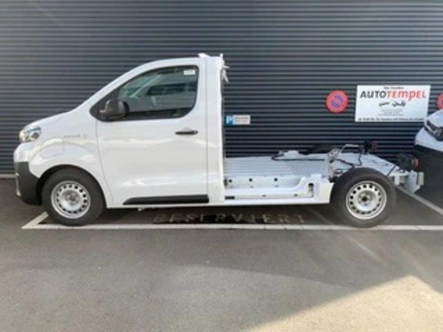 TOYOTA PROACE Kab.-Ch. L1 75KWh Activ, Electric, New car, Automatic