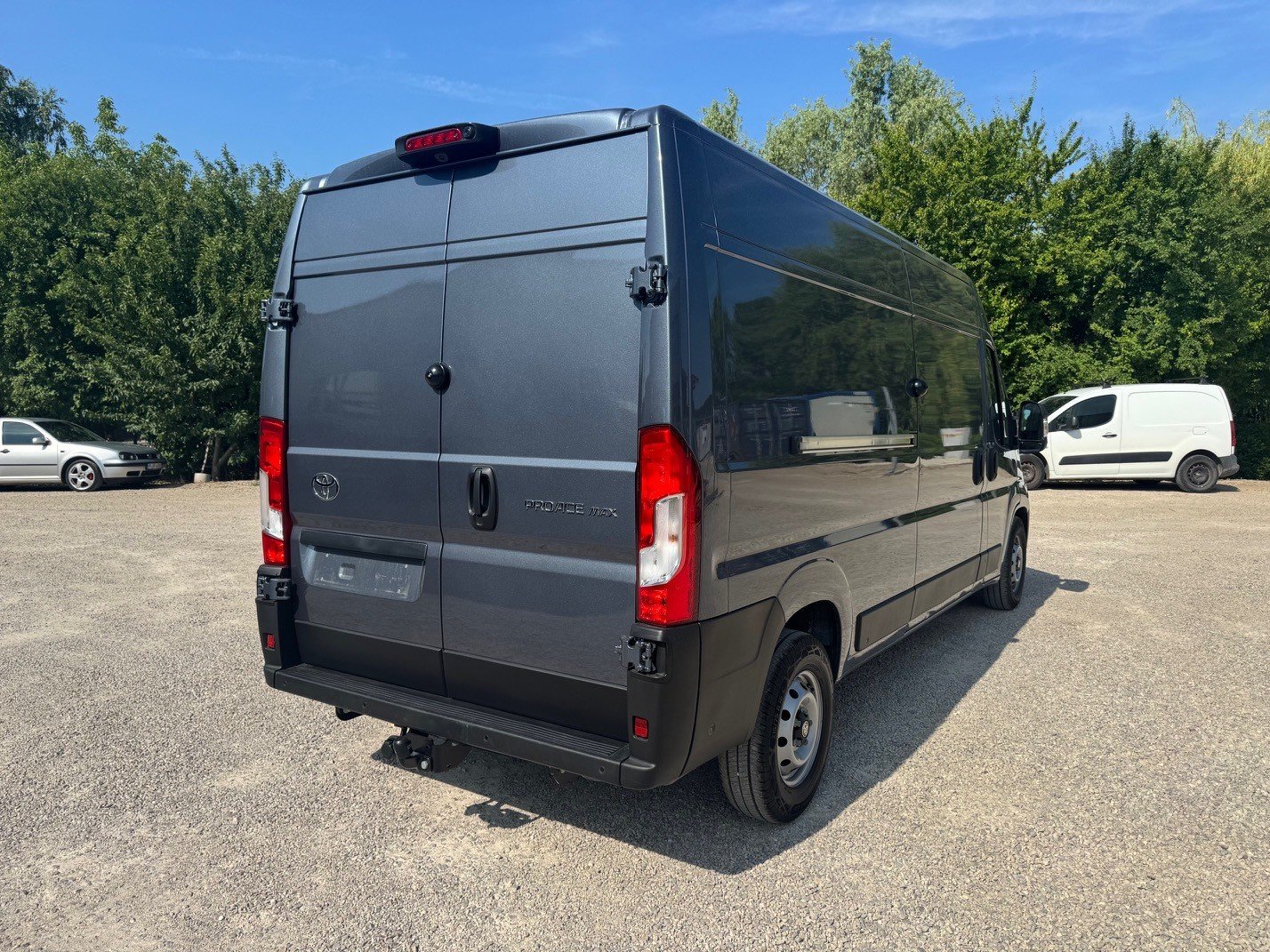 TOYOTA L3H2 Comfort Executive 180Ps Automat mit Vollausstattung !!!, Diesel, New car, Automatic - 3