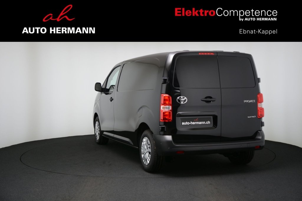 TOYOTA Proace EV 75kWh Medium Advanced, Electric, New car, Automatic - 5