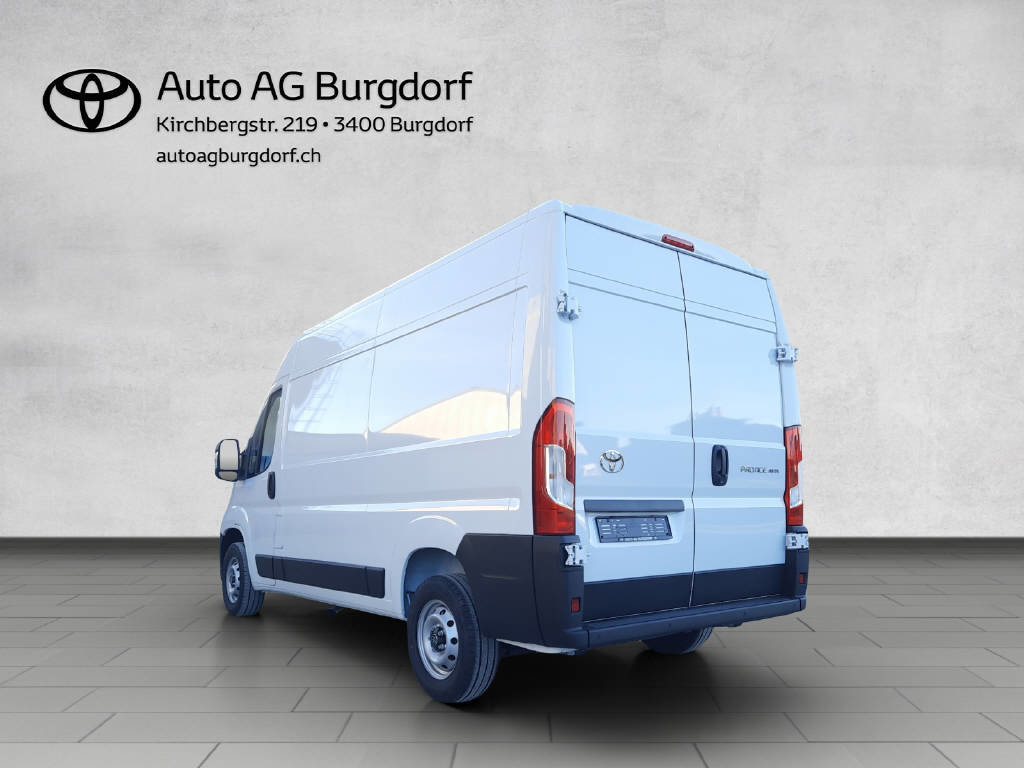 TOYOTA PROACE MAX Van 3.3 L2H2 2.2 D Cargo, Diesel, Voiture nouvelle, Manuelle - 3