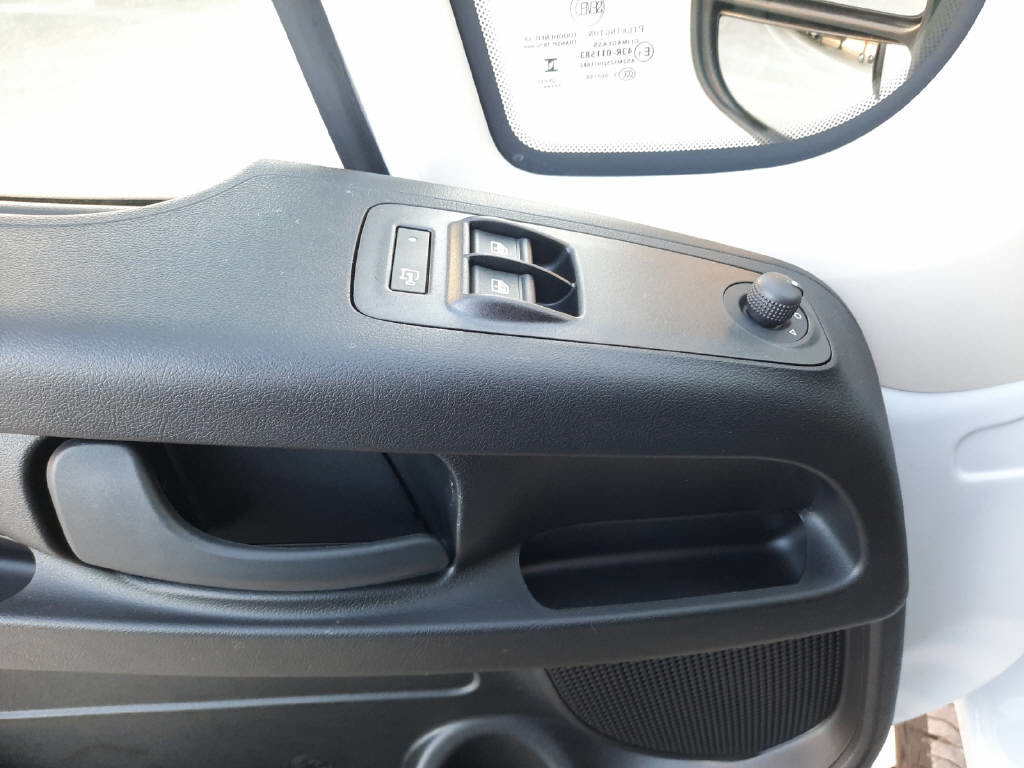 TOYOTA PROACE MAX Van 3.3 L2H2 2.2 D Cargo, Diesel, Voiture nouvelle, Manuelle - 6