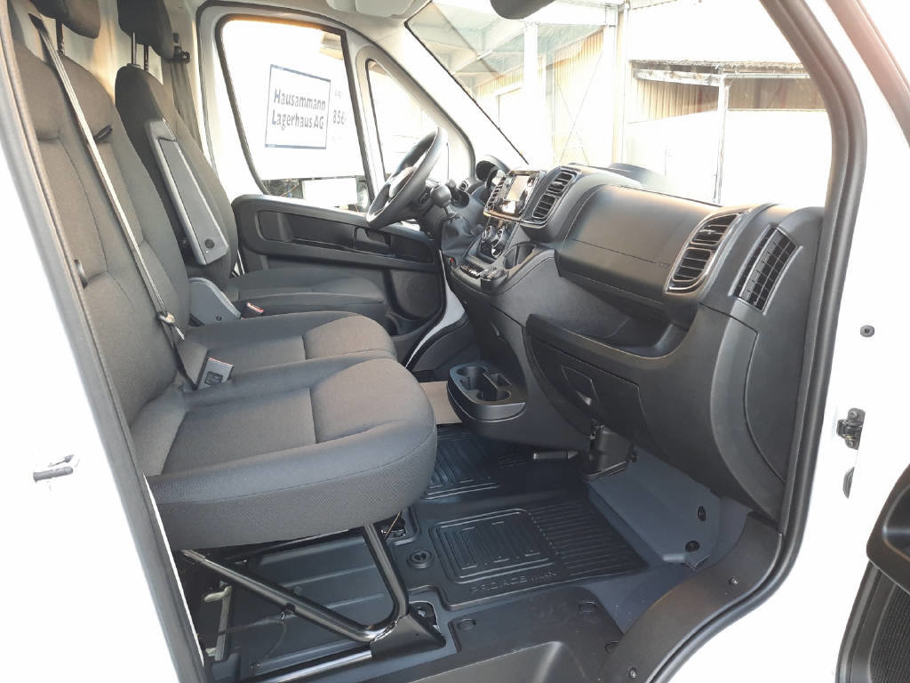 TOYOTA PROACE MAX Van 3.3 L2H2 2.2 D Cargo, Diesel, Voiture nouvelle, Manuelle - 7