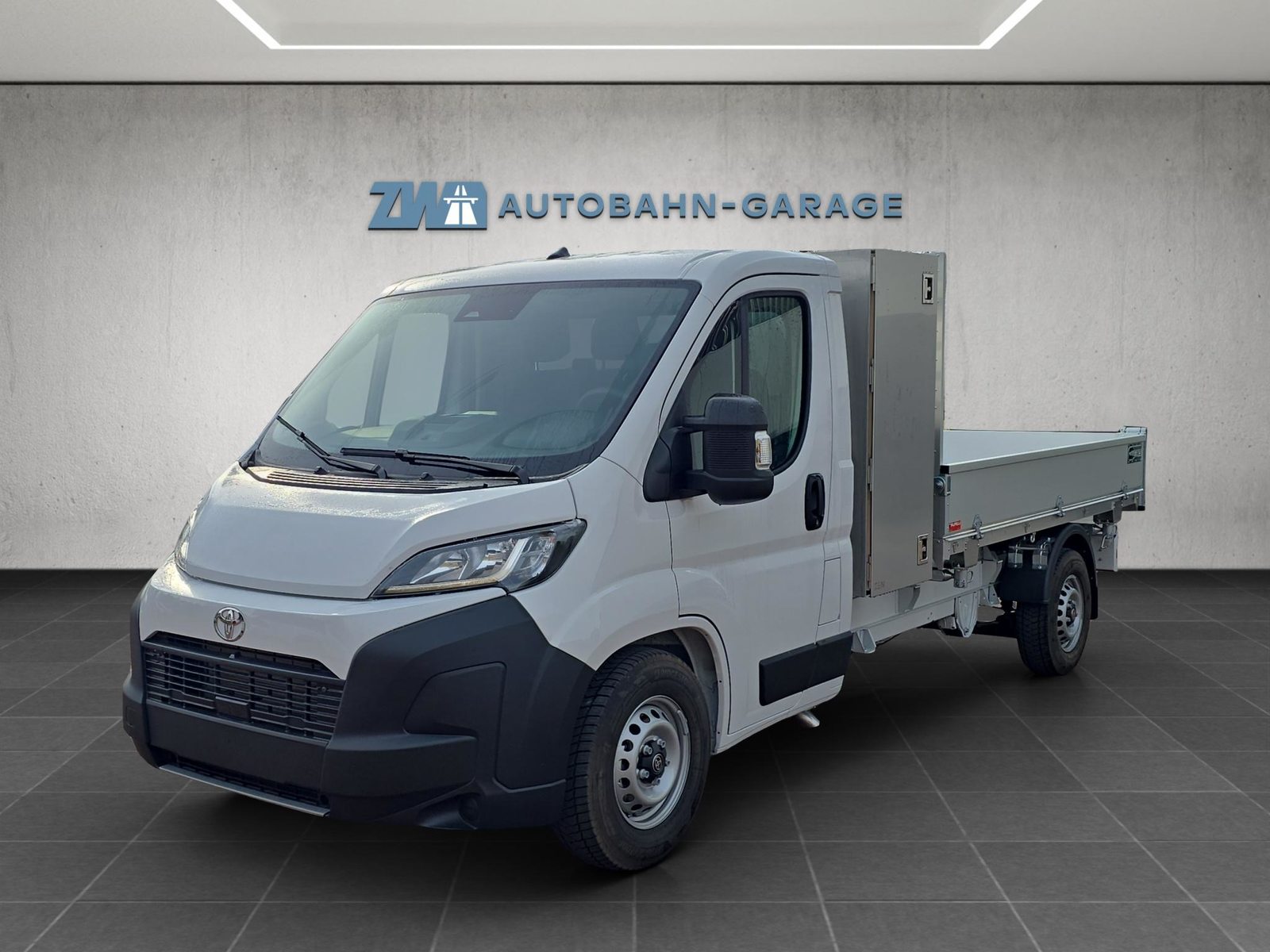 TOYOTA PROACE MAX mit Filipelli 3-Seitenkipper 3.5 L3 2.2 D Active 