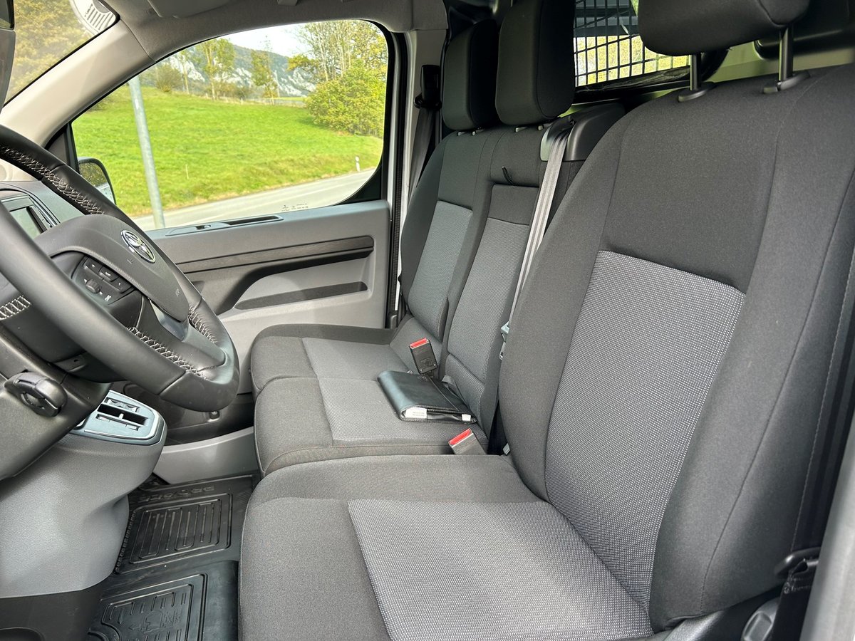 TOYOTA Proace EV 75kWh Medium Comfort, Elektro, Occasion / Gebraucht, Automat - 7