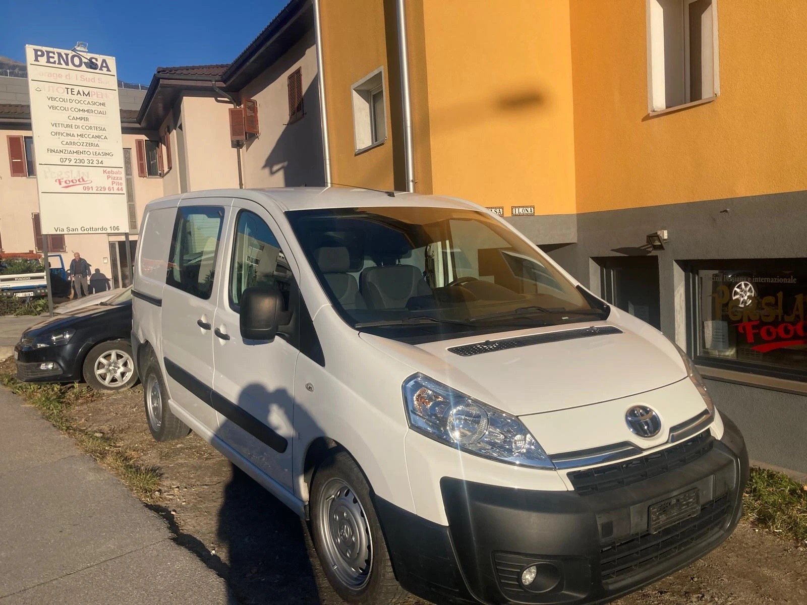 TOYOTA Proace 2.0D Panel Van Terra L1H1, Diesel, Second hand / Used, Manual - 2