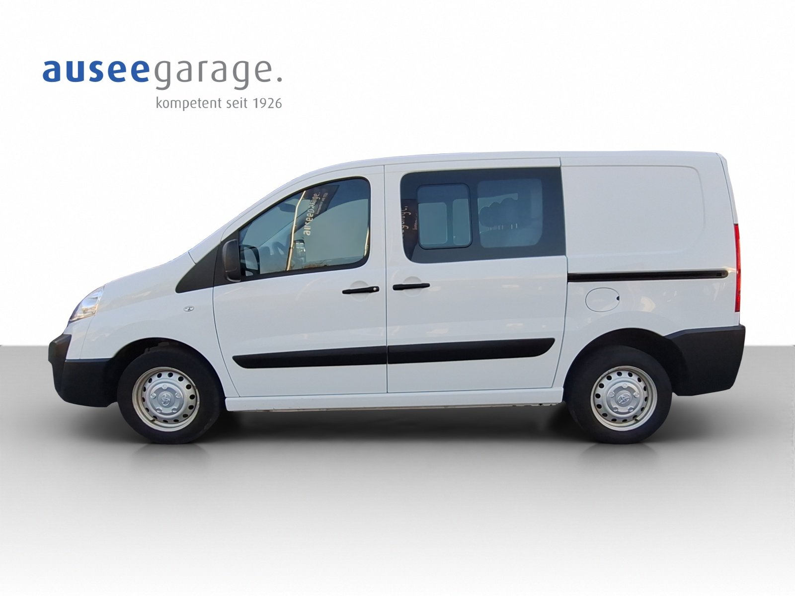 TOYOTA PROACE Crew Cab SWB 2.0 D Luna, Diesel, Second hand / Used, Manual - 2