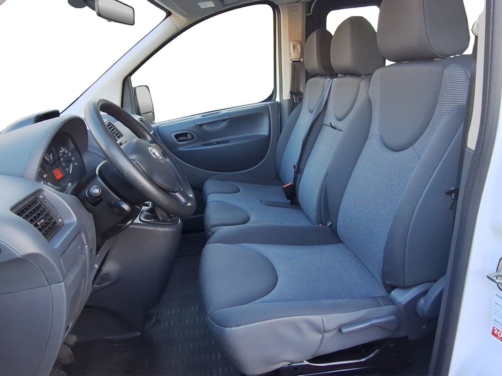 TOYOTA PROACE Crew Cab SWB 2.0 D Luna, Diesel, Second hand / Used, Manual - 5