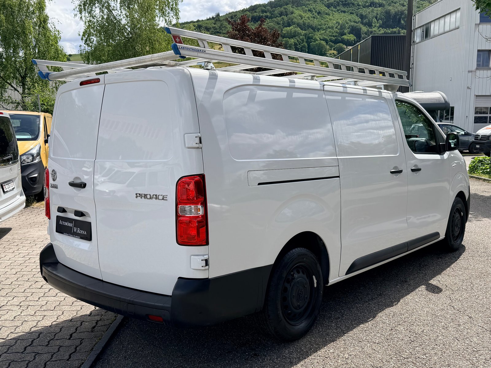 TOYOTA Proace 2.0D Panel Van Long Active, Diesel, Occasion / Gebraucht, Handschaltung - 3