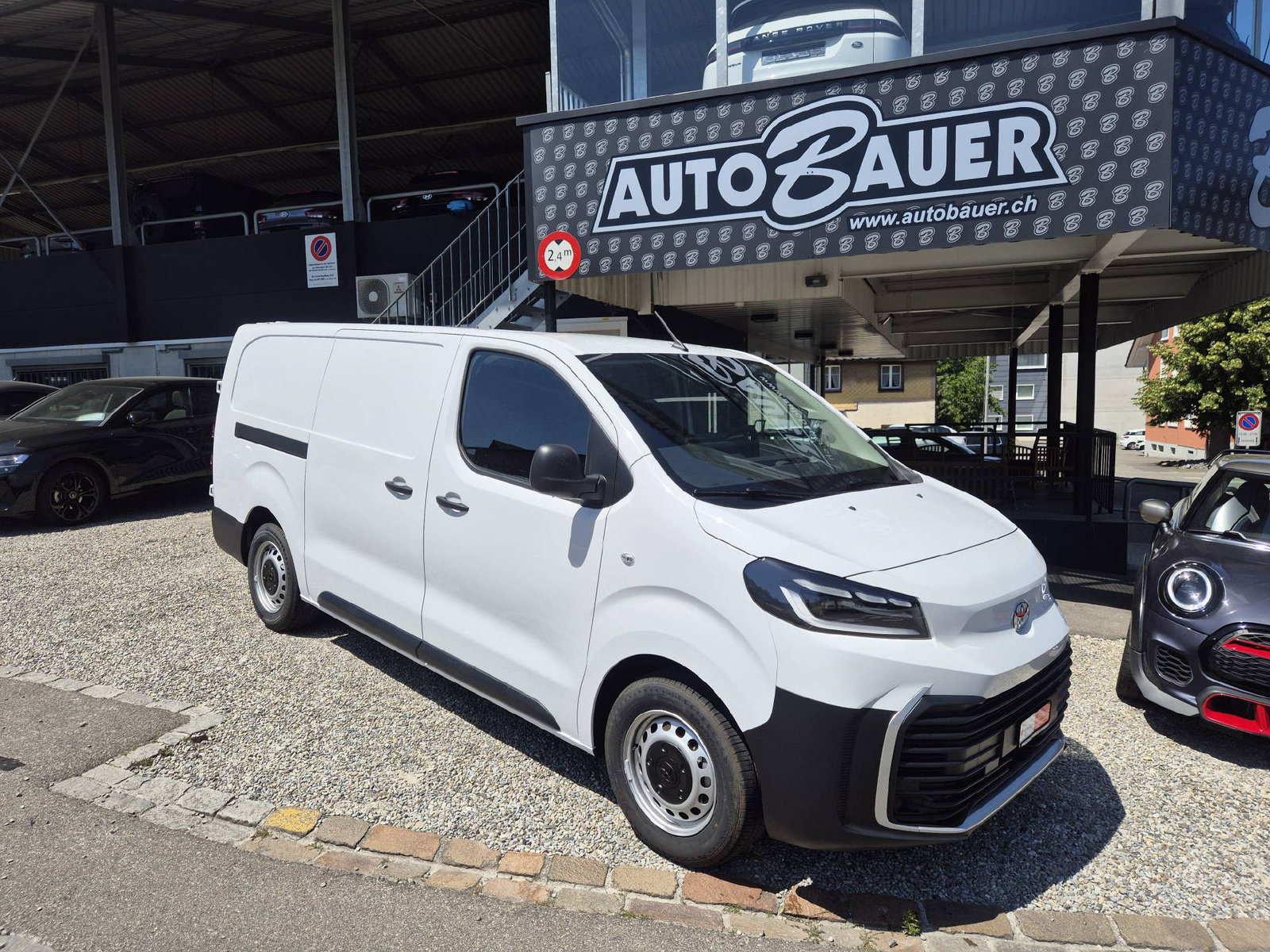 TOYOTA PROACE Van L2 75KWh Medium Active