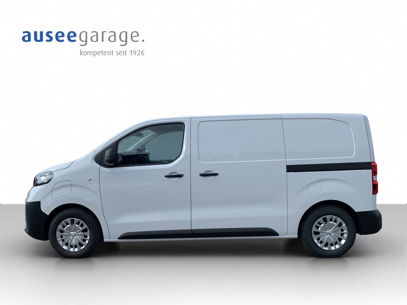TOYOTA PROACE Van L1 75KWh Advanced, Electric, Ex-demonstrator, Automatic - 2