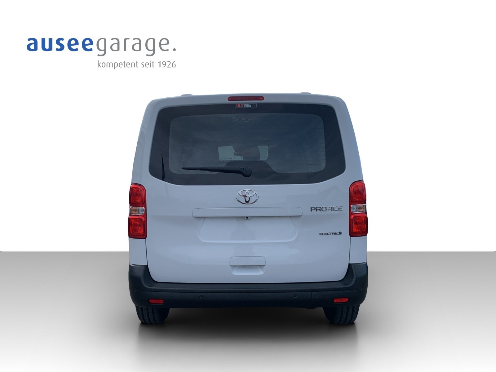 TOYOTA PROACE Van L1 75KWh Advanced, Electric, Ex-demonstrator, Automatic - 4