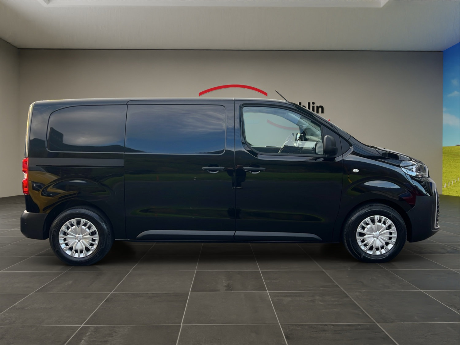 TOYOTA PROACE Van L1 75KWh Advanced, Electric, Ex-demonstrator, Automatic - 6