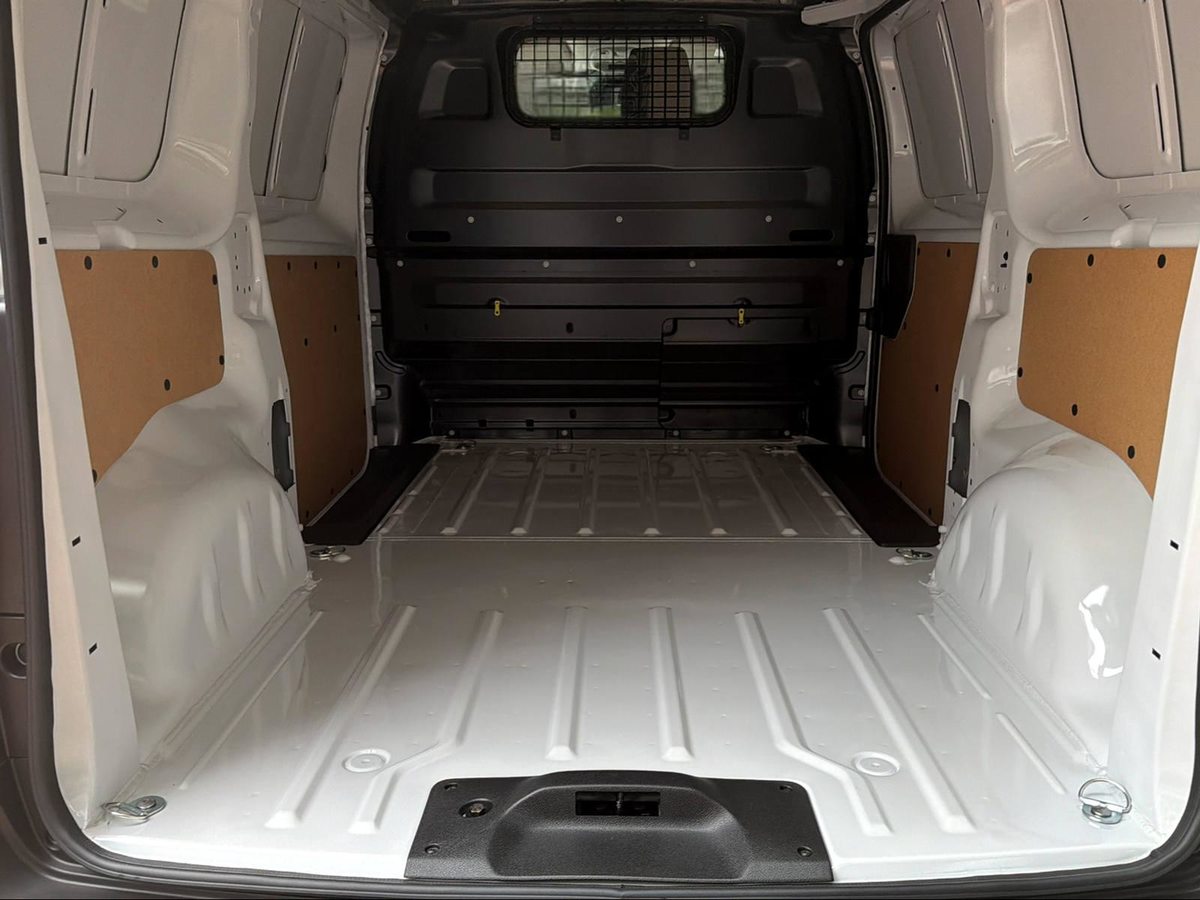 TOYOTA PROACE Van L1 2.0 D Advanced, Diesel, Voiture nouvelle, Manuelle - 7