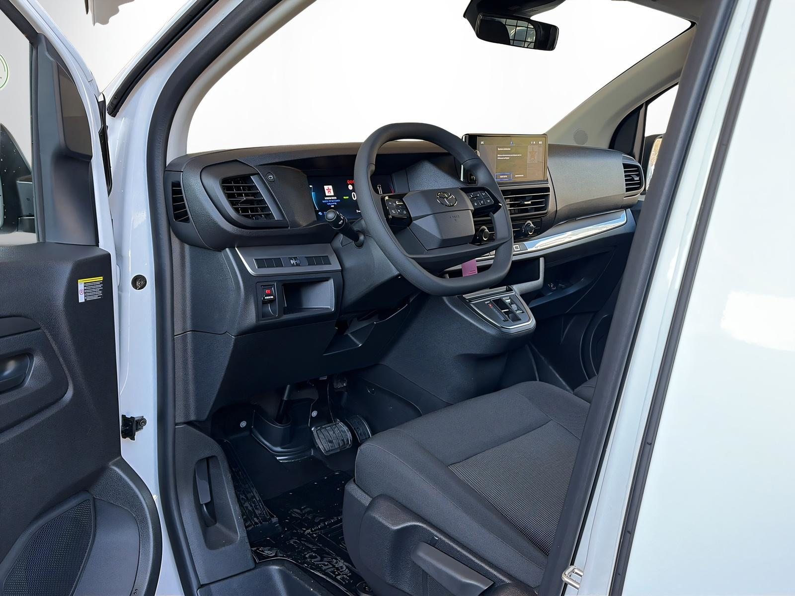 TOYOTA PROACE Van L1 50KWh Advanced, Electric, New car, Automatic - 7