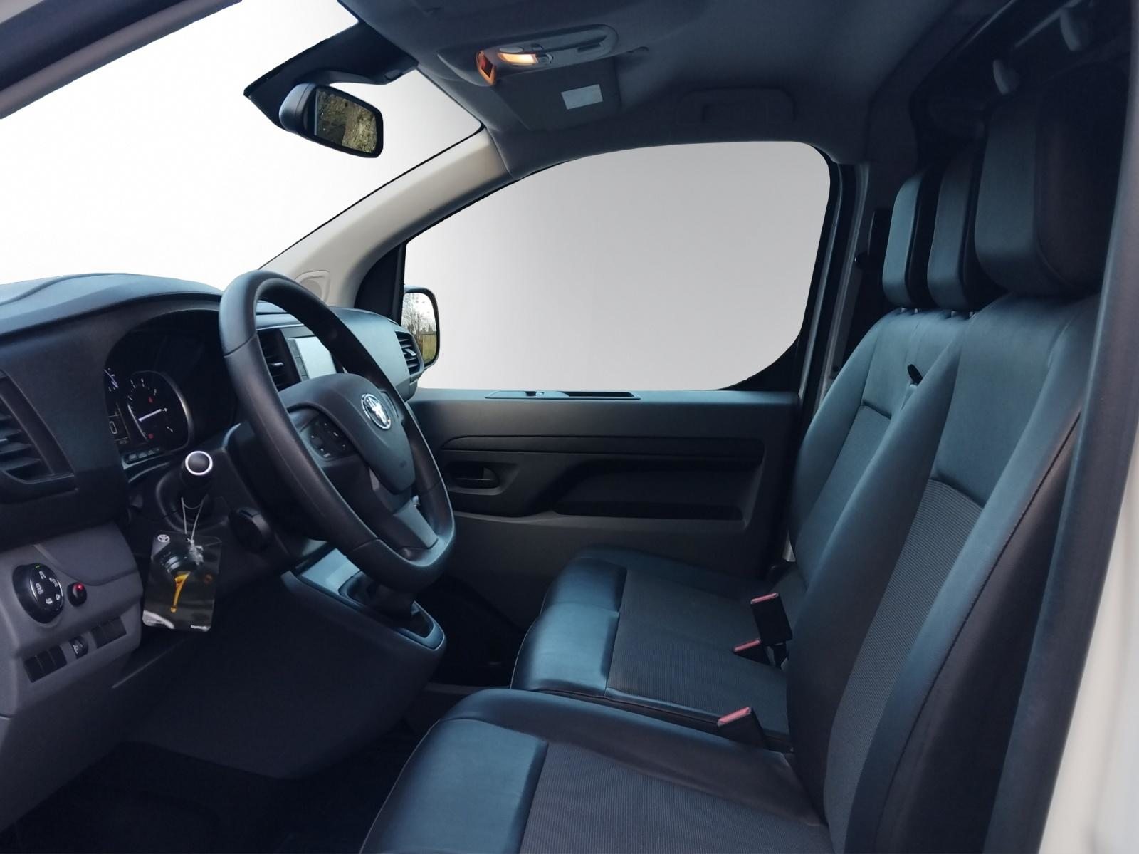 TOYOTA PROACE Van L0 2.0 D Luna, Diesel, Occasion / Gebraucht, Handschaltung - 7