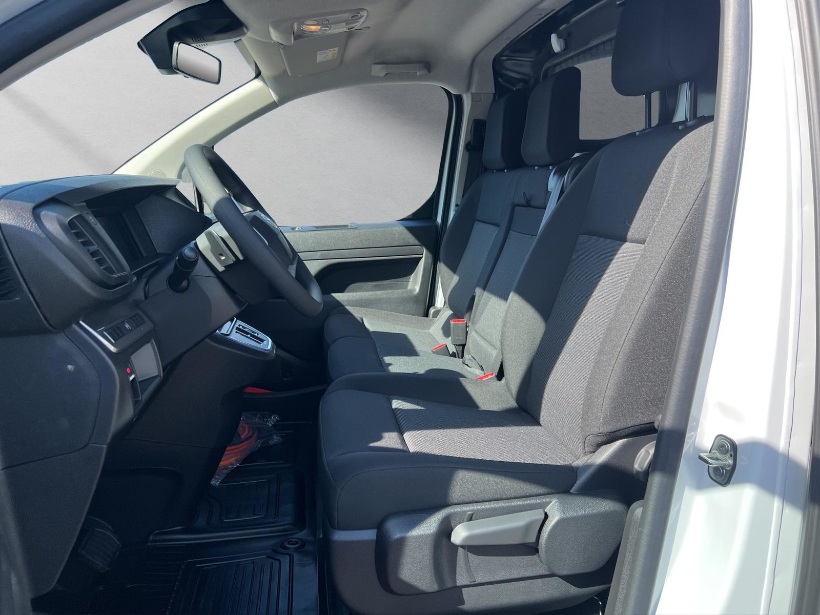 TOYOTA PROACE Van L1 75KWh Advanced, Elektro, Occasion / Gebraucht, Automatik - 4
