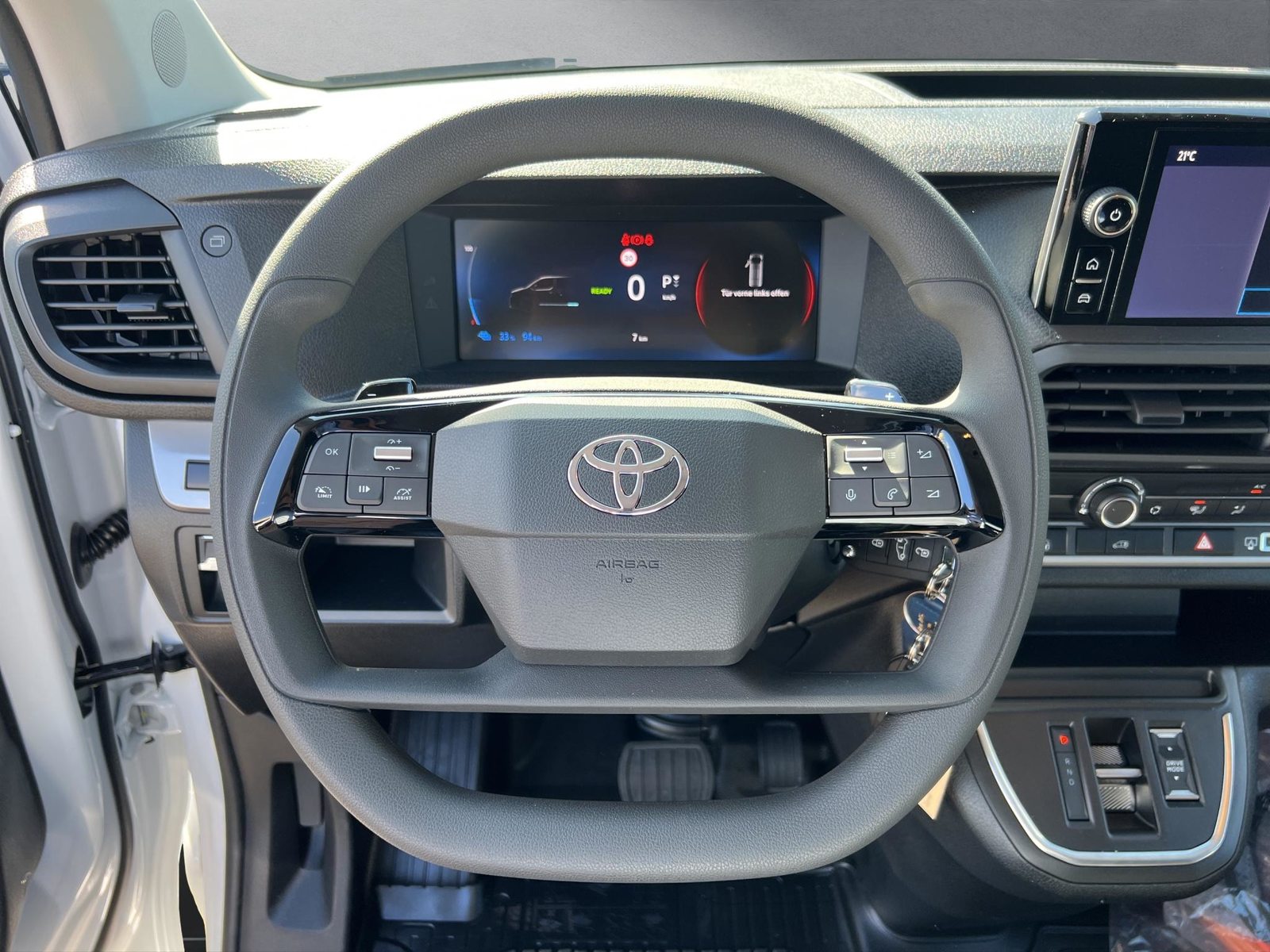 TOYOTA PROACE Van L1 75KWh Advanced, Elektro, Occasion / Gebraucht, Automatik - 5