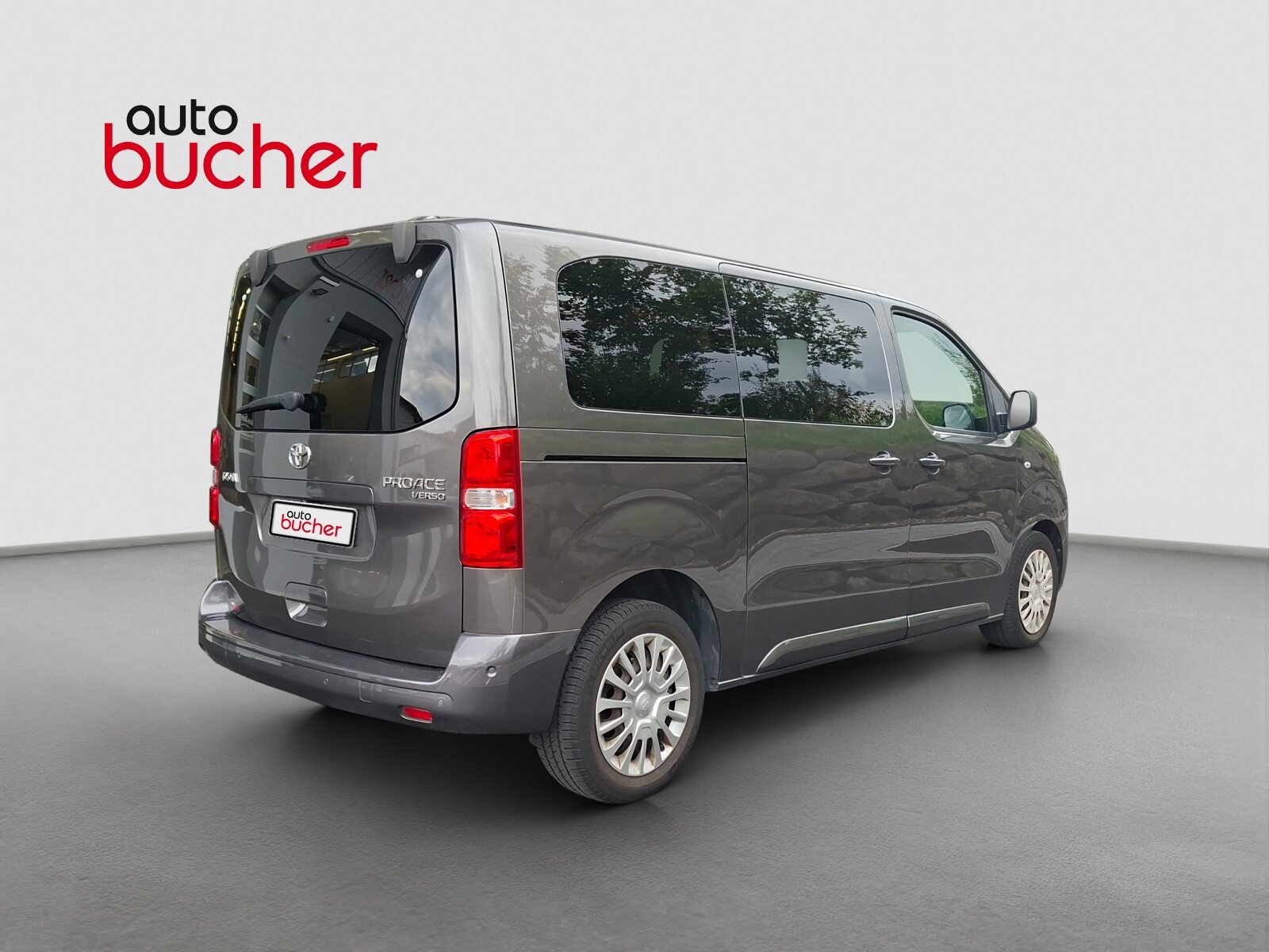TOYOTA PROACE Verso L1 2.0 D Shuttle, Diesel, Second hand / Used, Automatic - 6