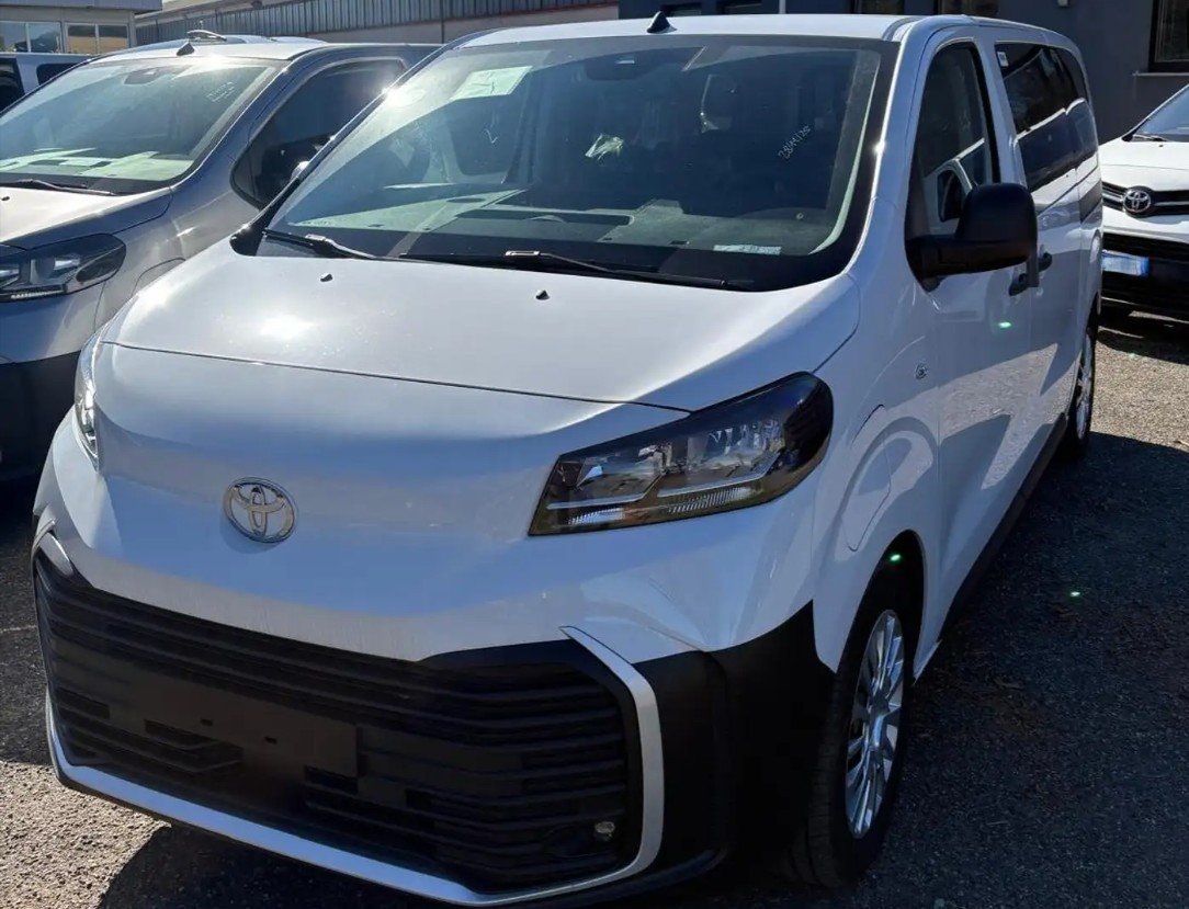 TOYOTA Proace Verso EV 75 kWh Lounge Medium