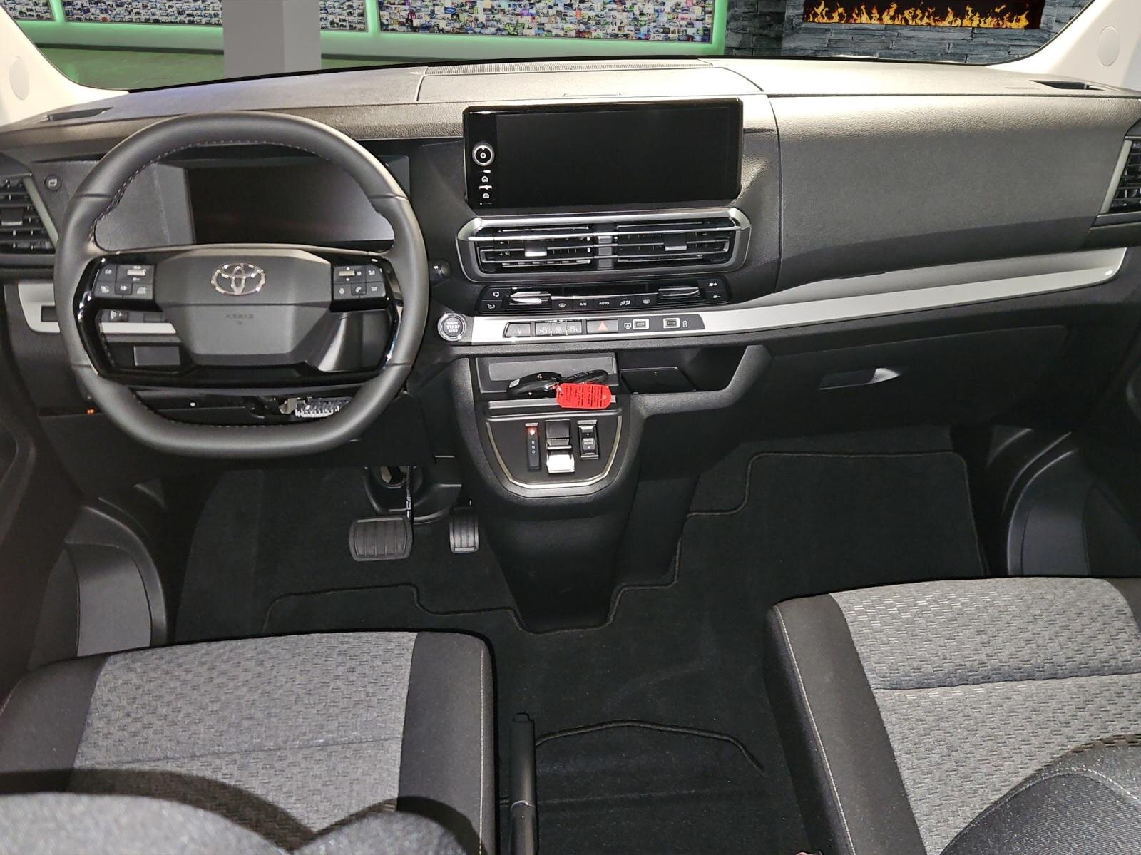 TOYOTA PROACE Verso L2 2.2 D Trend, Diesel, Voiture nouvelle, Automatique - 7