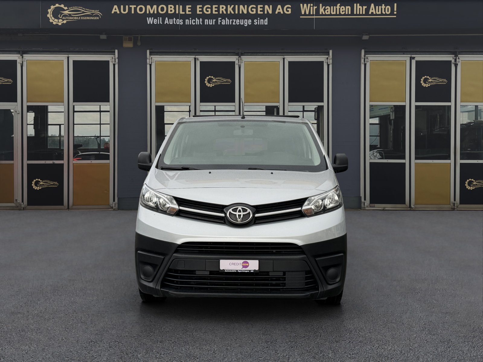 TOYOTA Proace Verso 2.0 D-4D 4x4 Trend Long, Diesel, Occasion / Gebraucht, Handschaltung - 2