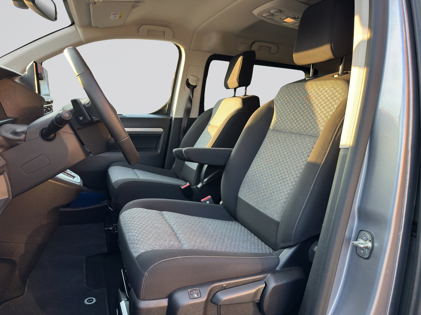 TOYOTA Proace Verso 2.0 D-4D 8Pl. Trend Long Aut., Diesel, Occasion / Gebraucht, Automatik - 6
