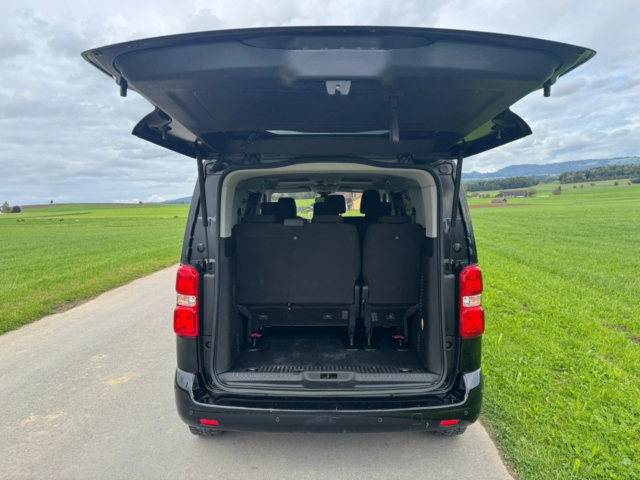 TOYOTA Proace Verso 2.0 D-4D Shuttle Medium Automatic, Diesel, Occasion / Gebraucht, Automatik - 5