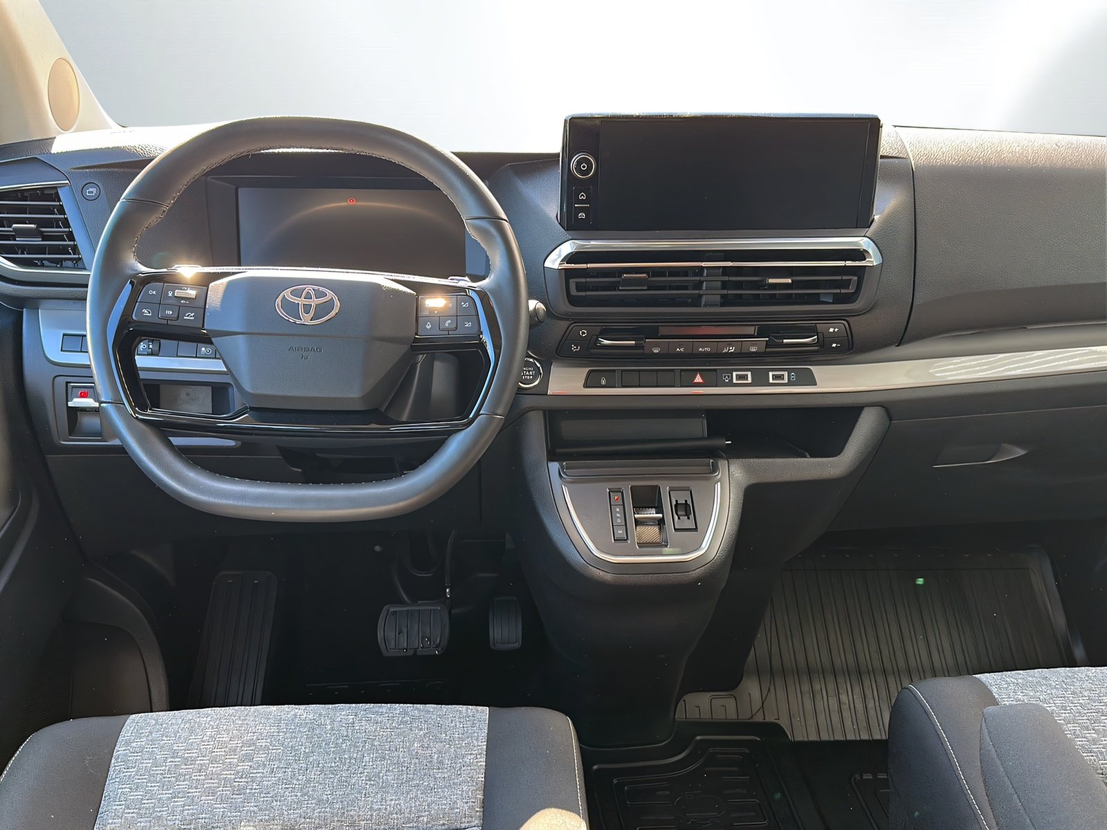 TOYOTA Proace Verso 2.0 D-4D Trend Medium Automatic, Diesel, Occasion / Gebraucht, Automatik - 6