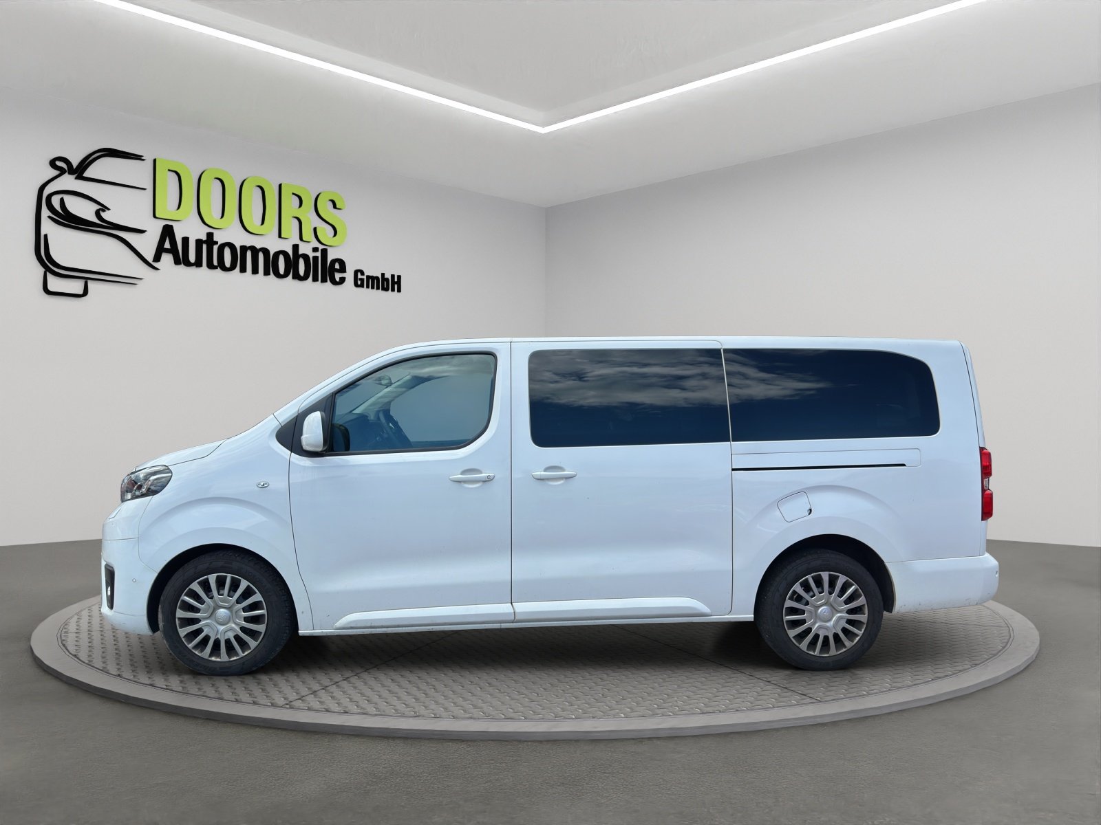 TOYOTA Proace Verso 2.0 D-4D VIP Long Automatic, Diesel, Occasion / Gebraucht, Automatik - 7