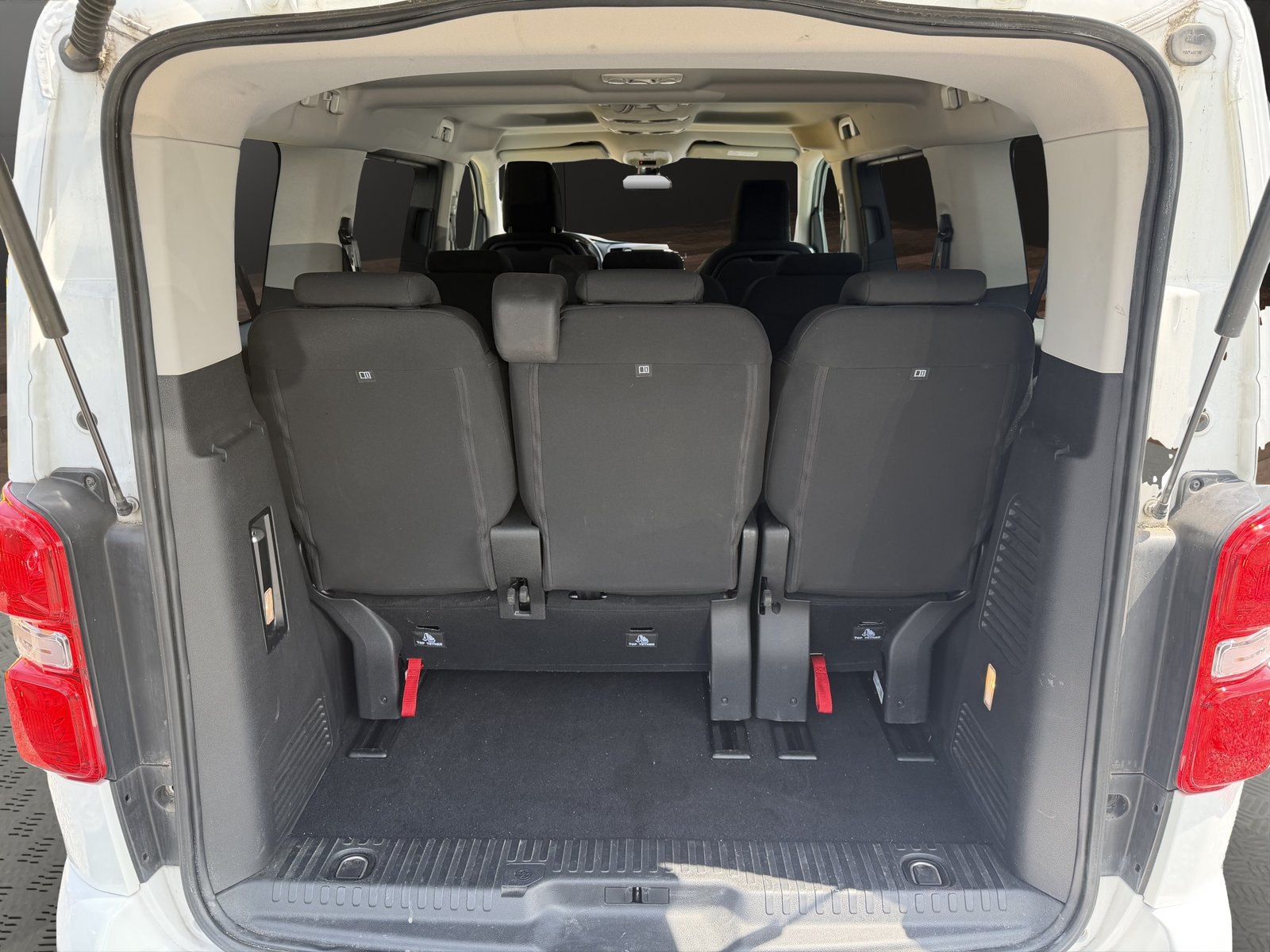 TOYOTA Proace Verso 2.0 D-4D Family Medium Automatic, Diesel, Occasion / Utilisé, Automatique - 6