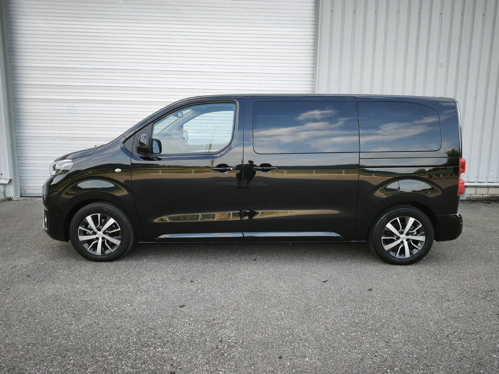 TOYOTA PROACE Verso L1 2.0 D VIP, Diesel, Second hand / Used, Automatic - 6