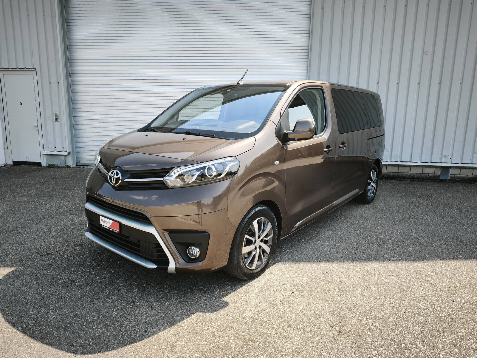 TOYOTA PROACE Verso L1 2.0 D VIP, Diesel, Second hand / Used, Automatic - 4