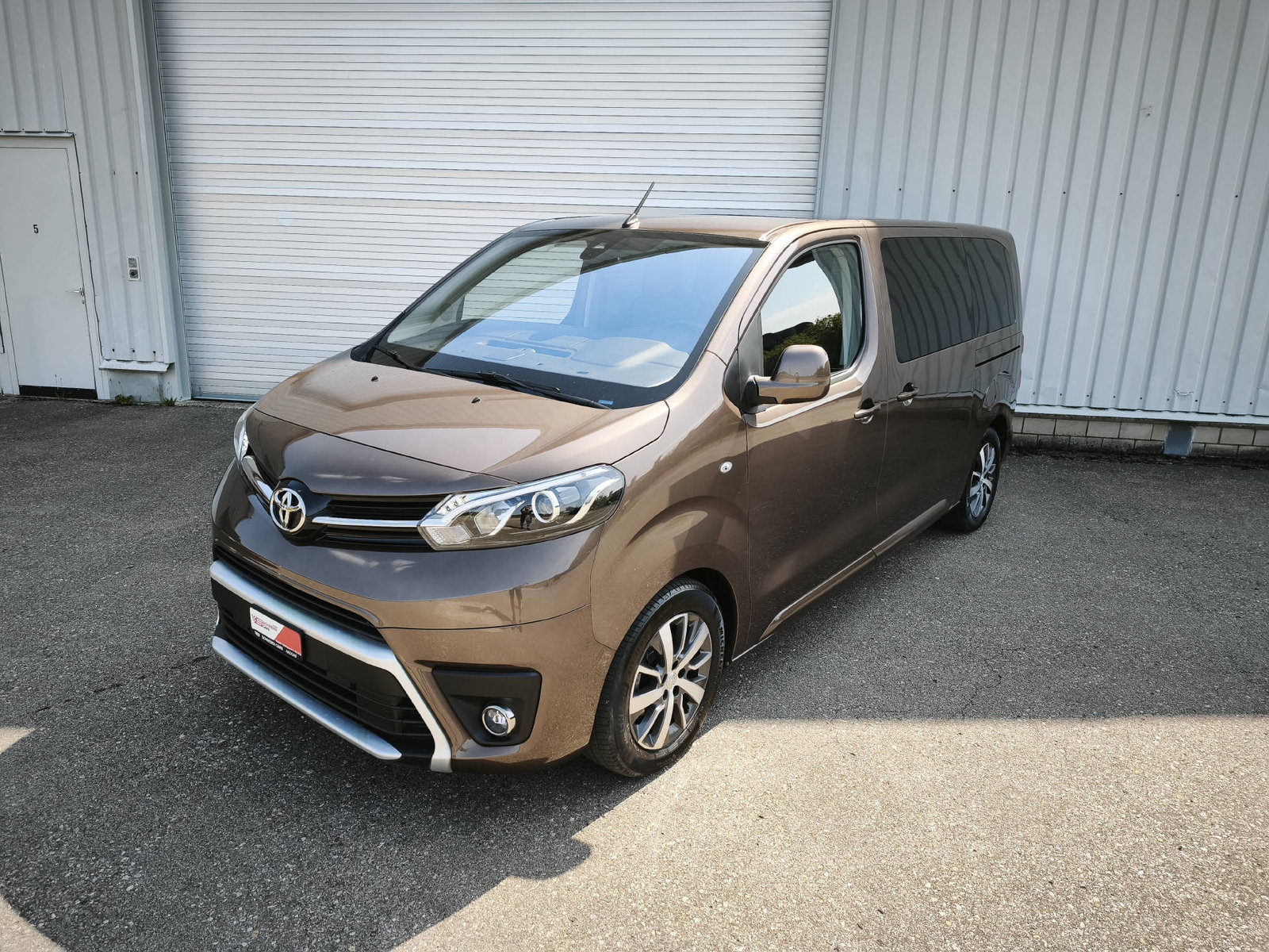 TOYOTA PROACE Verso L1 2.0 D VIP, Diesel, Second hand / Used, Automatic - 5