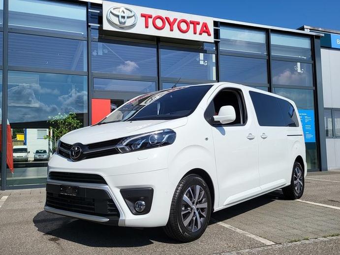 TOYOTA Proace Verso 2.0 D-4D Trend Medium Automatic, Diesel, Ex-demonstrator, Automatic