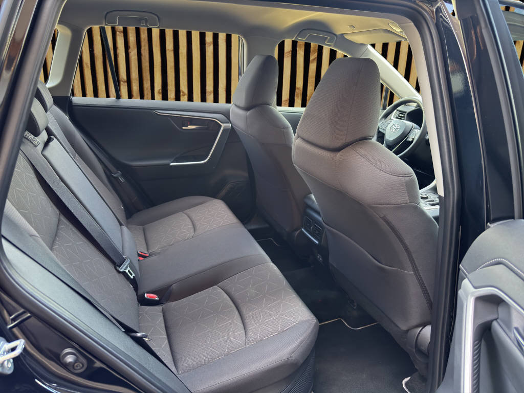 TOYOTA RAV4 2.5 HEV Trend, Full-Hybrid Petrol/Electric, Pre-registered new car, Automatic - 6
