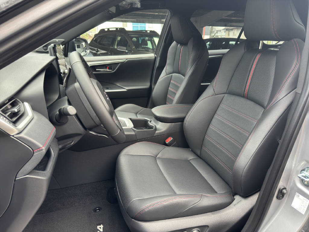 TOYOTA RAV4 2.5 Plug-In-Hybrid Platinum, Plug-in-Hybrid Benzin/Elektro, Neuwagen, Automatik - 6