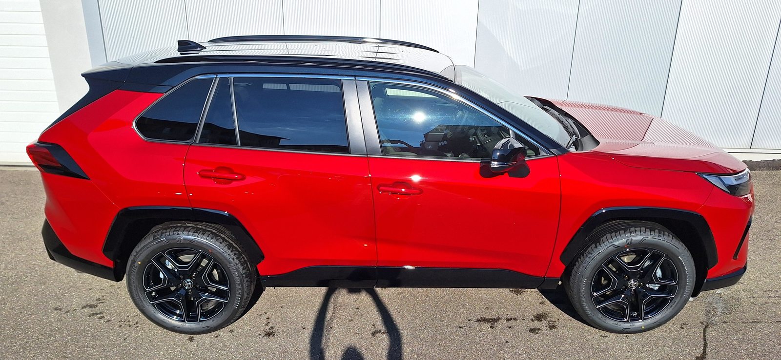 TOYOTA RAV4 2.5 HEV GR Sport, Full-Hybrid Petrol/Electric, New car, Automatic - 3
