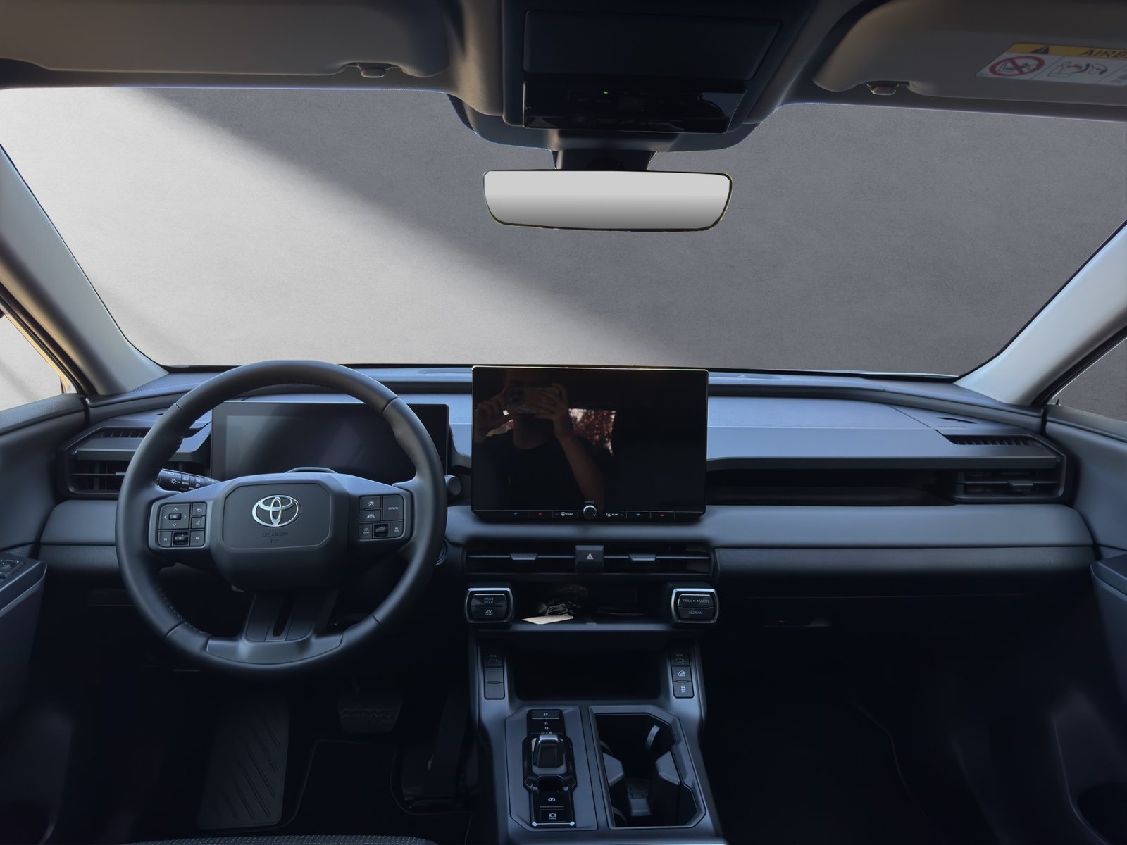 TOYOTA RAV4 2.5 HEV Trend, Full-Hybrid Petrol/Electric, New car, Automatic - 4