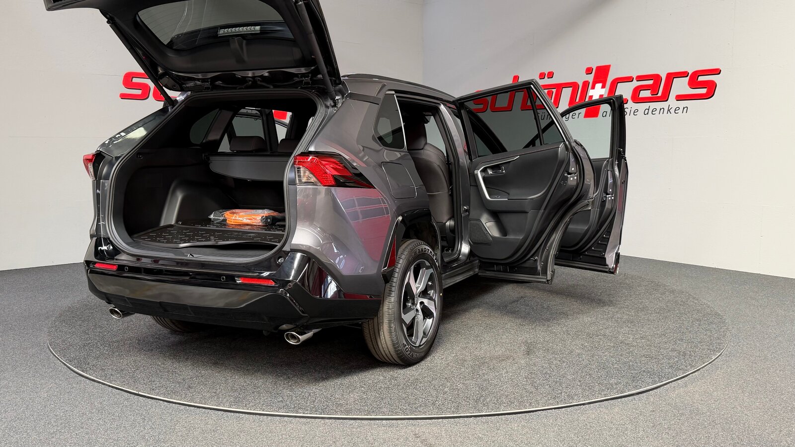 TOYOTA RAV-4 2.5 PHEV Trend e-CVT 4WD, Plug-in-Hybrid Petrol/Electric, New car, Automatic - 7