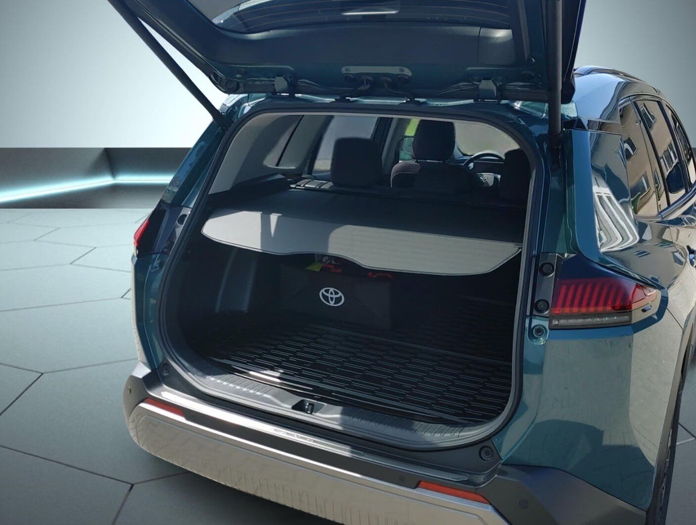 TOYOTA RAV-4 Trend AWD Hybrid, Hybride Intégral Essence/Électricité, Voiture nouvelle, Automatique - 7