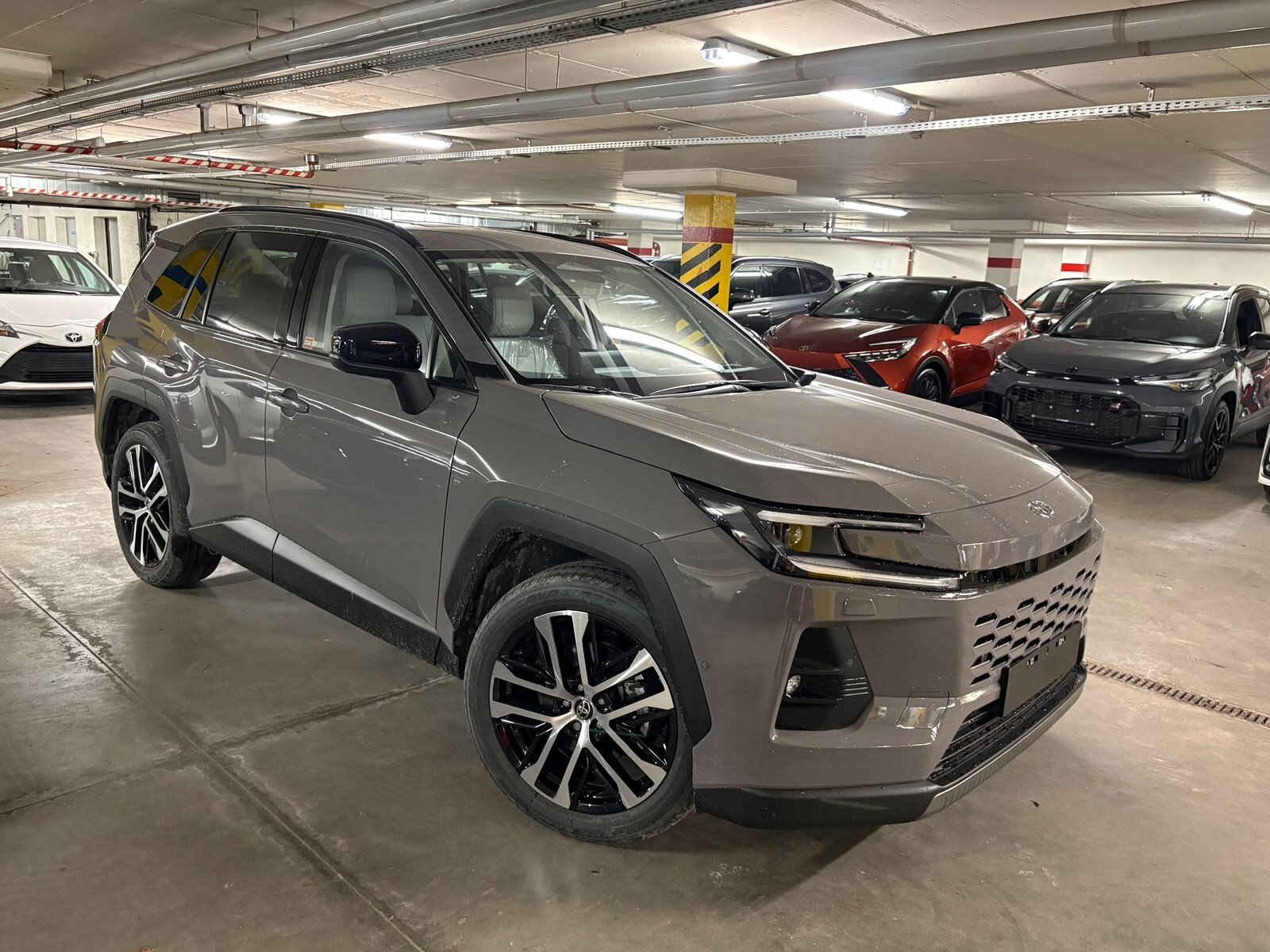 TOYOTA RAV-4 2.5 Hybrid Premium 4WD, Hybride Rechargeable Essence/Électricité, Voiture nouvelle, Automatique - 2