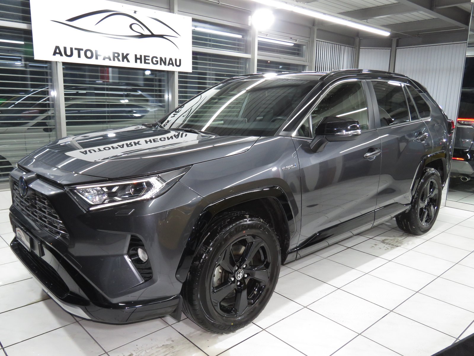 TOYOTA RAV-4 2.5 HSD Premium e-CVT 2WD