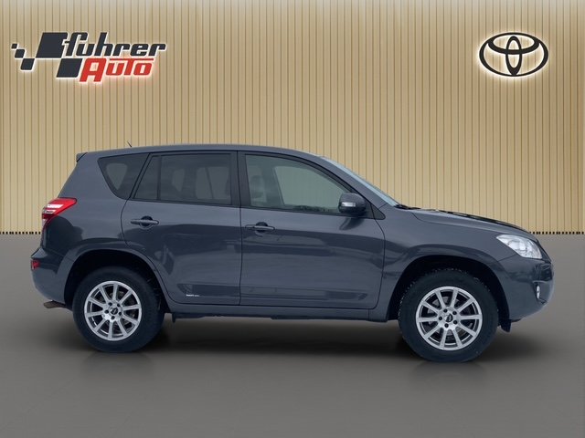 TOYOTA RAV4 2.0i VMa Executive MdS, Petrol, Second hand / Used, Automatic - 4